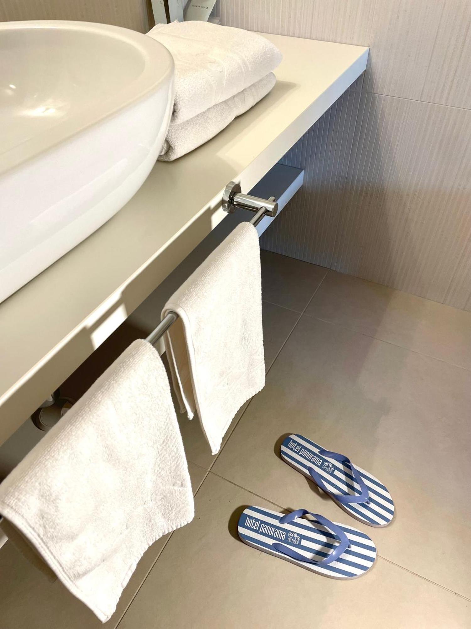 Hotel Panorama Cattolica Bilik gambar